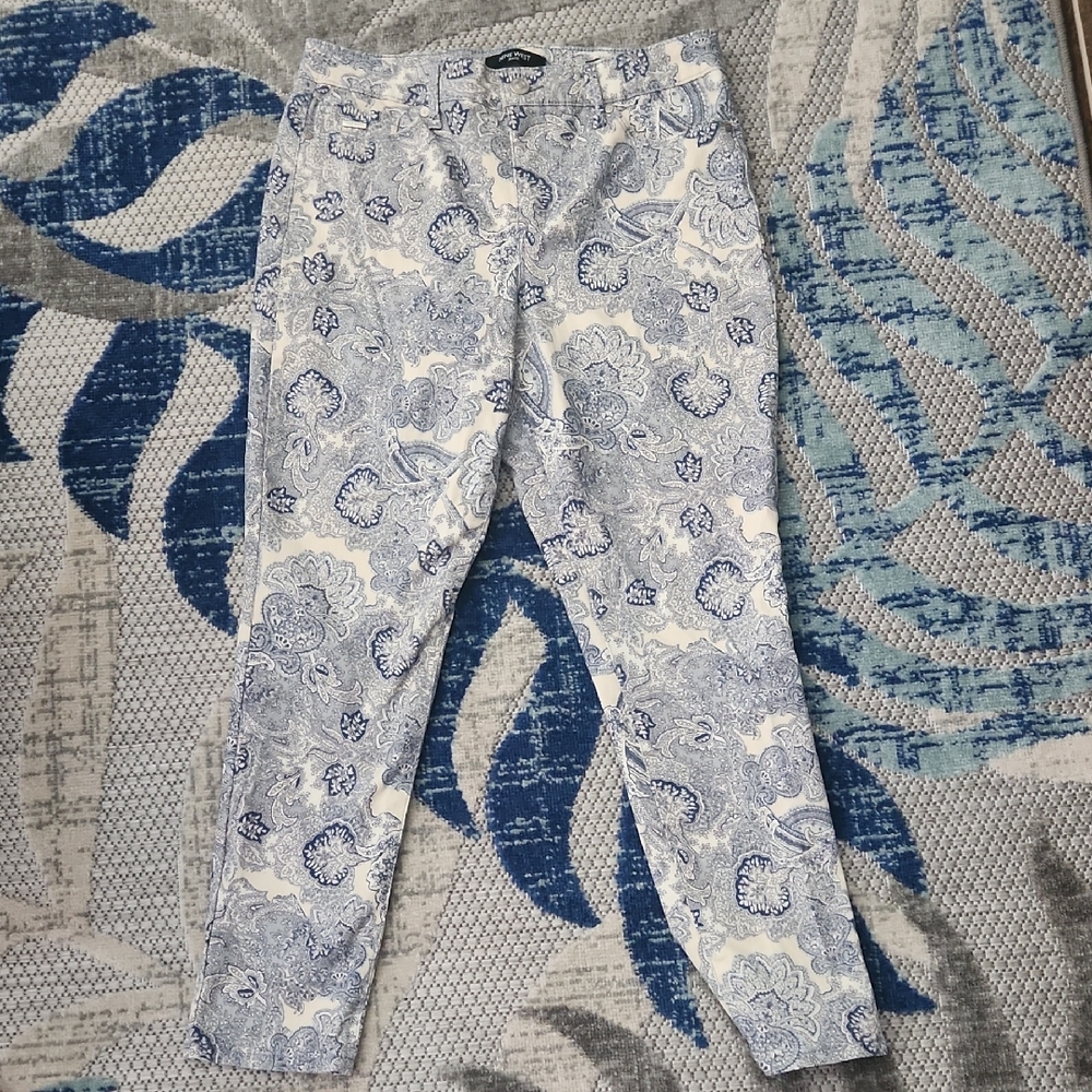 Nine West Blue and White Paisley Skinny Jeans - Picture 1 of 8